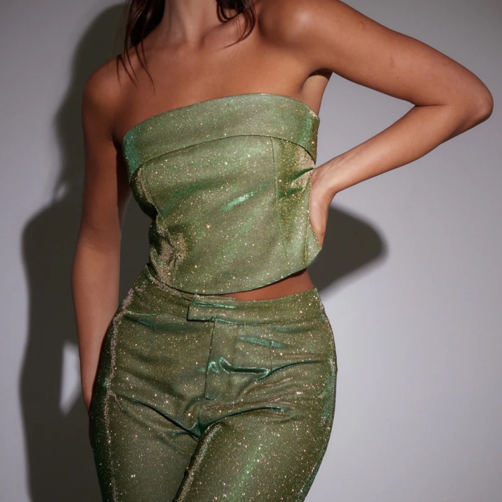 SLA THE LABEL- GREEN ARIES TOP
